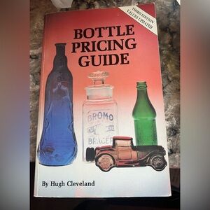 EUC-Vintage Bottle Pricing Guide Book